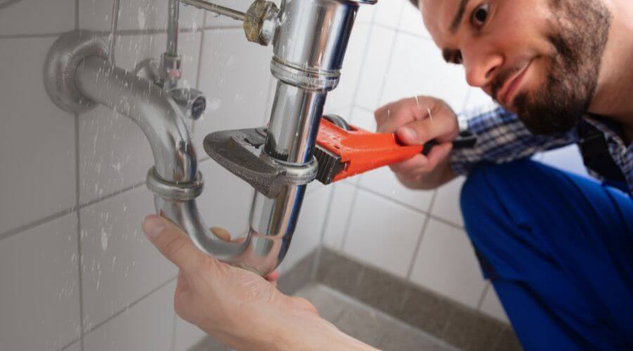 Professional same day plumber services in Woodward, IA